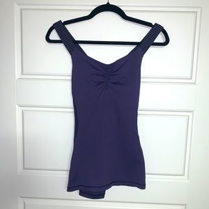 Lululemon Navy Tank Like New 6 Luxtreme
